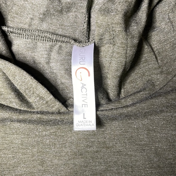Guru Active Graphic Sleeveless Hoodie Hike More Worry Less Outdoor Large NWT Tee - Picture 4 of 7